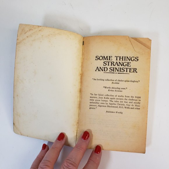 Some Things Strange and Sinister Joan Kahn & Dorothy Eden Listen to Danger PB - Picture 10 of 11